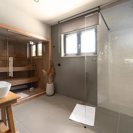 וילה San Vincenti פורץ